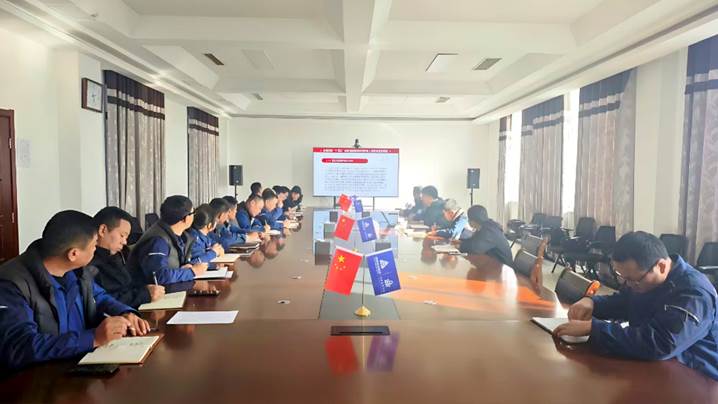 深學(xué)篤行全會(huì)精神 實(shí)干擔(dān)當(dāng)奮進(jìn)征程——安彩高科深入學(xué)習(xí)貫徹黨的二十屆四中全會(huì)精神